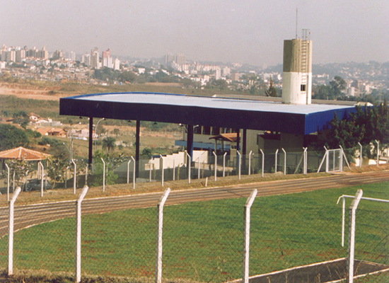 escola com cantina 01